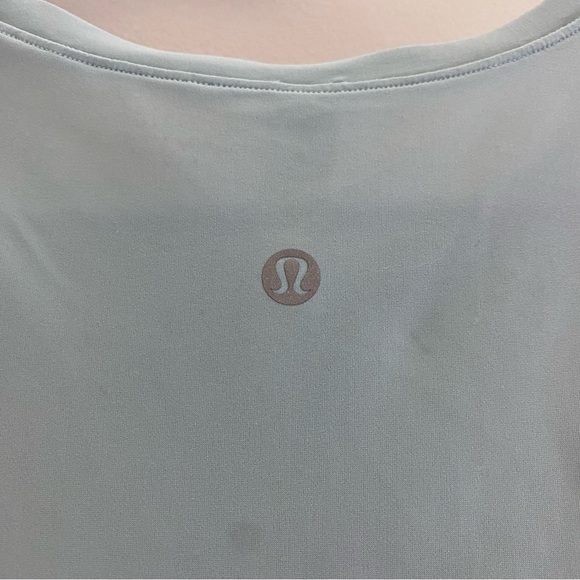 Lululemon Blue Tank Top *BASICALLY NEW* - Picture 4 of 5